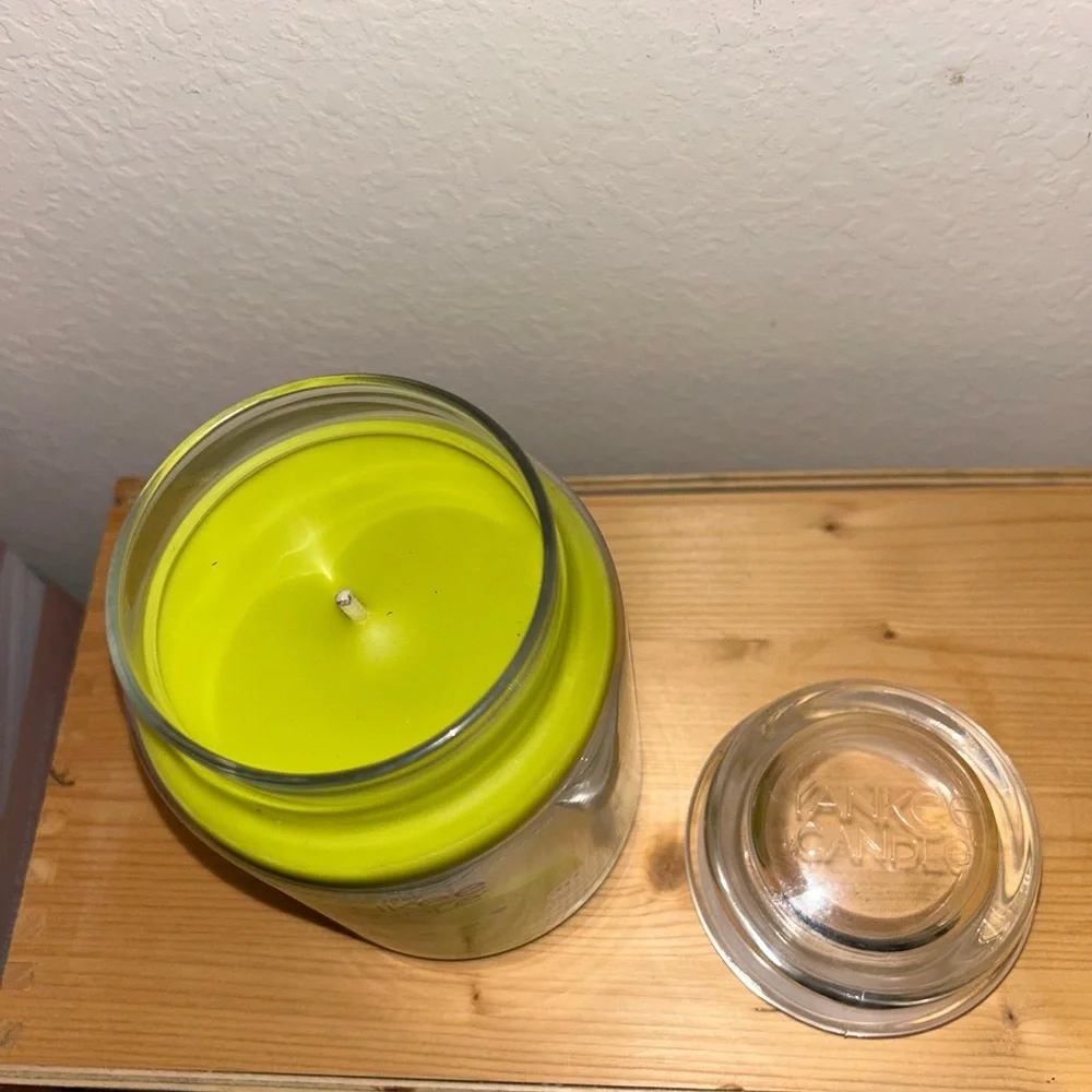 NWT Yankee Candle 